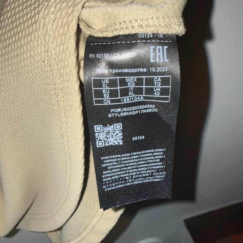 Guess Men’s T Shirt+Short Sleeve Hoodie XL Tan (Bundle Of 2) - Picture 10 of 10